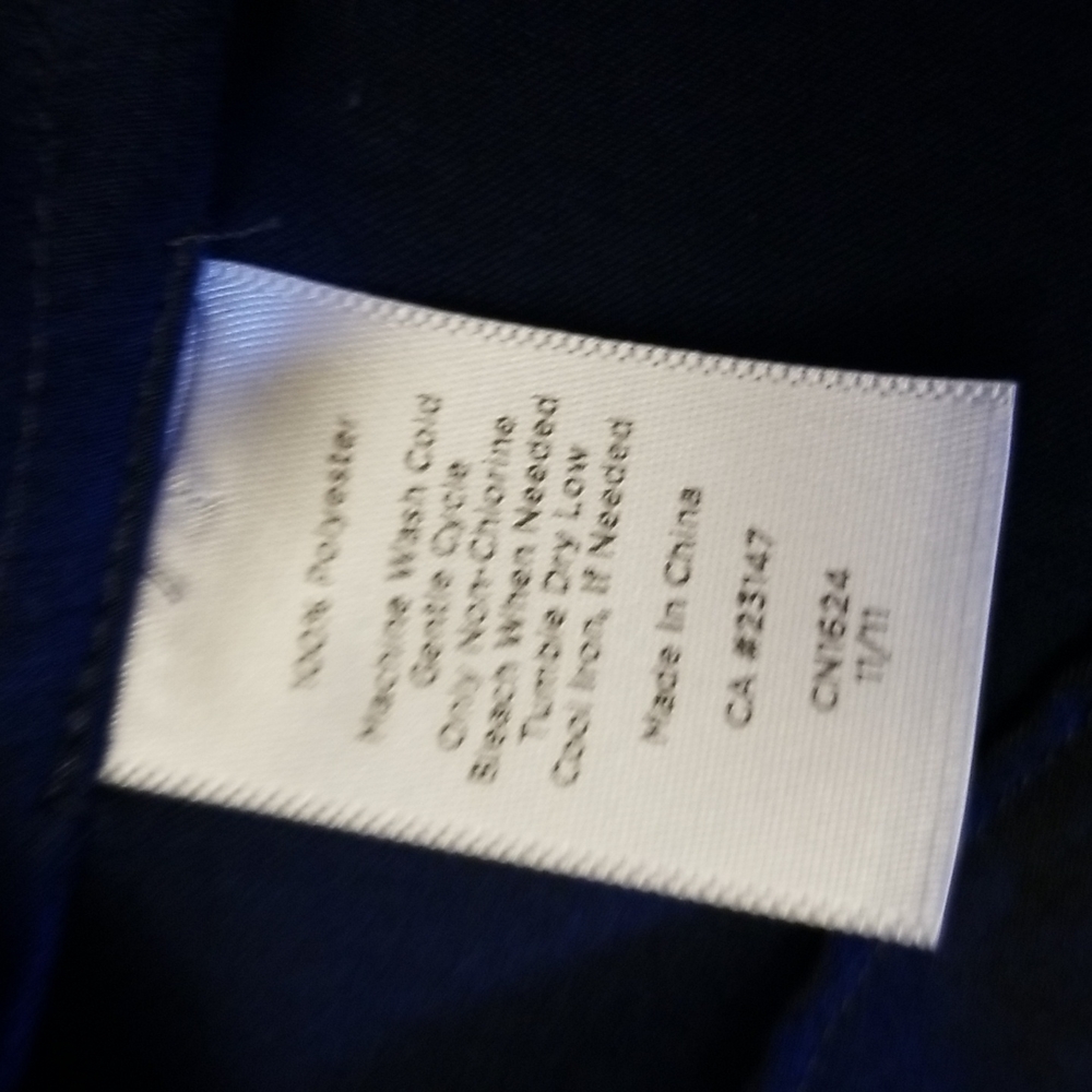 Dark Navy Talbots top - Picture 7 of 7